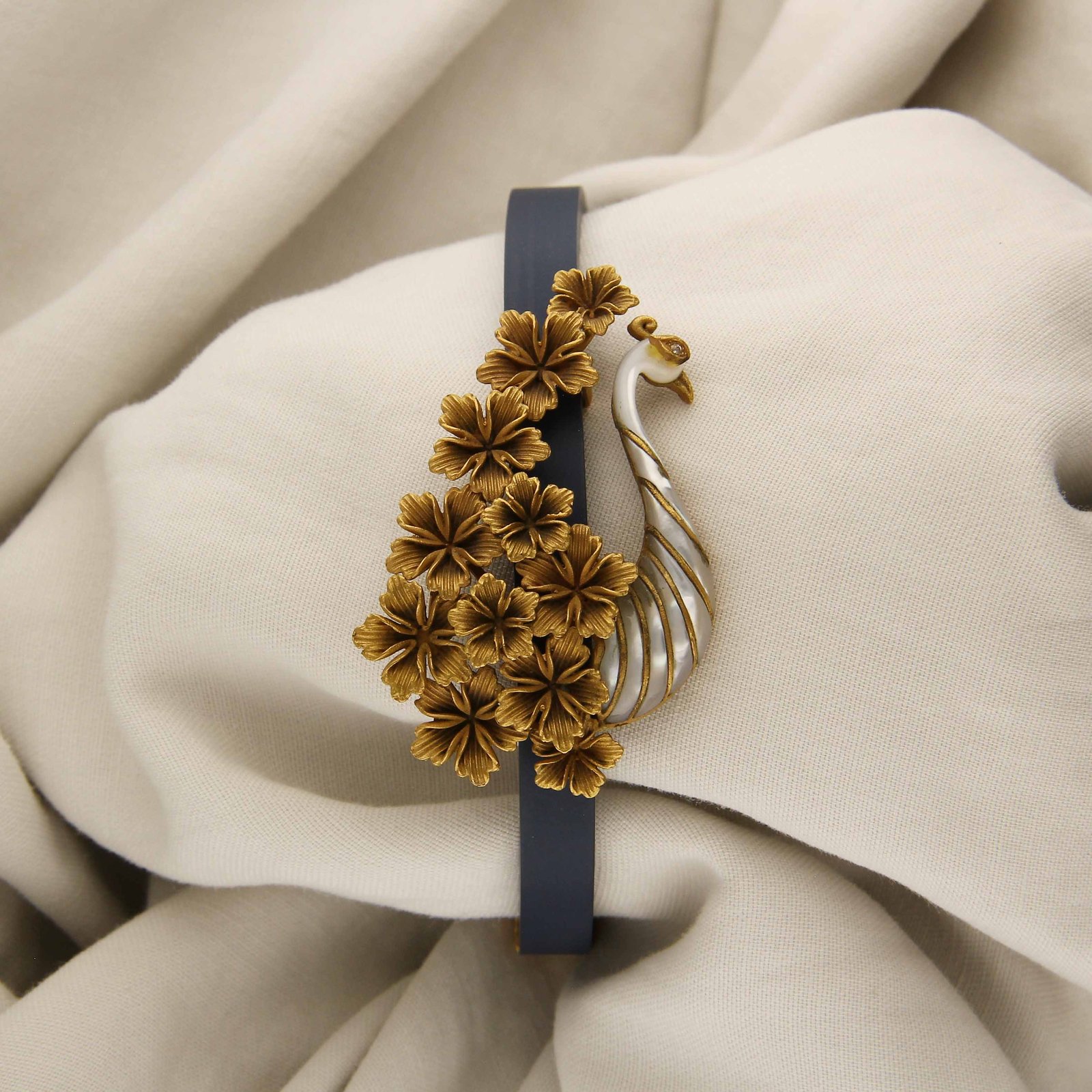 ANTIQUE BRACELET